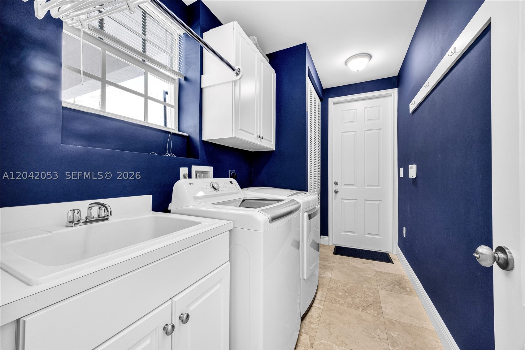 7614 SW 54th Ave Miami, FL 33143