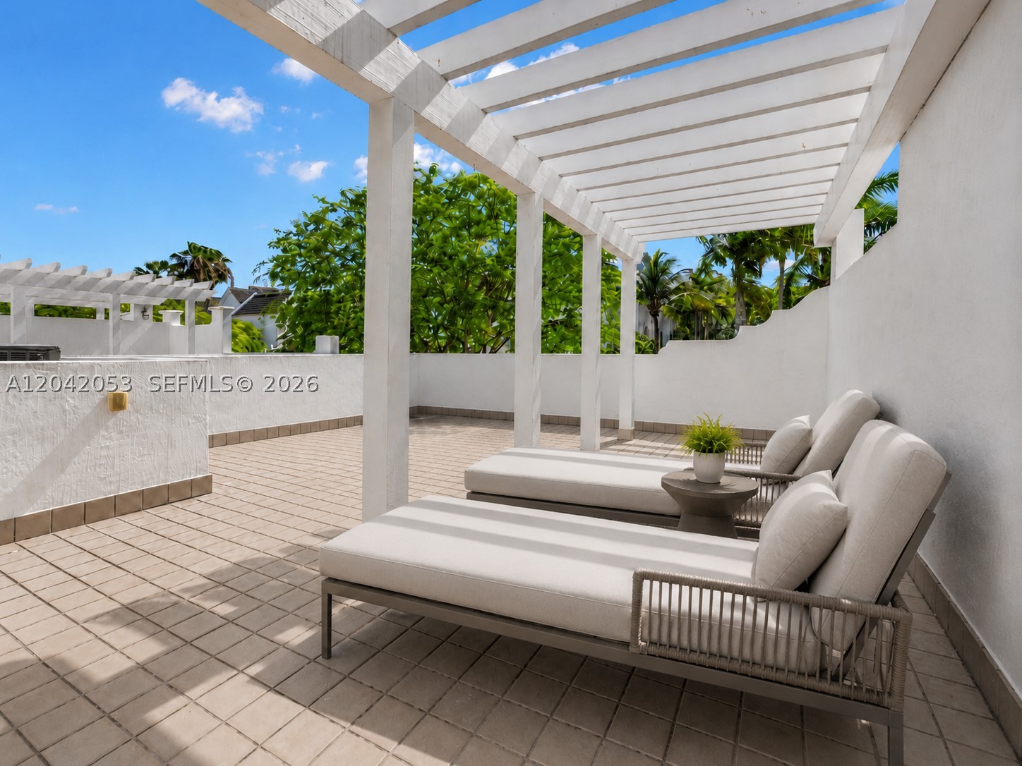 7614 SW 54th Ave Miami, FL 33143