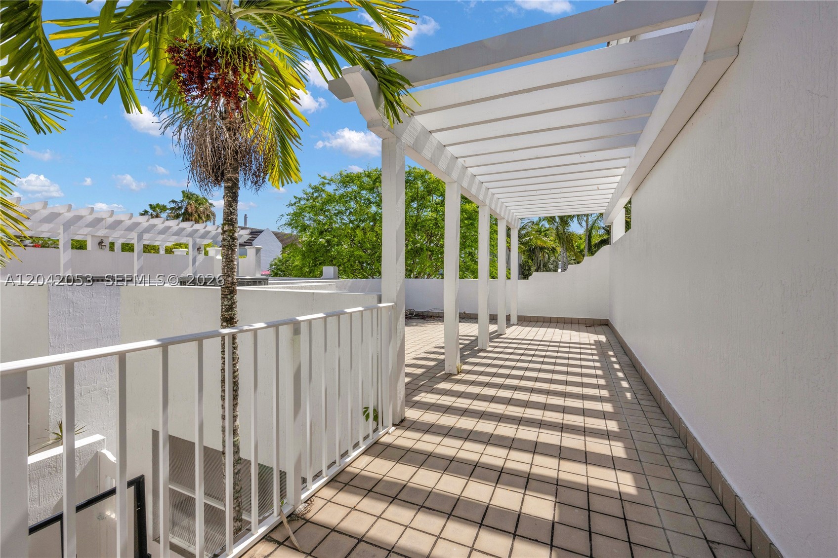 7614 SW 54th Ave Miami, FL 33143