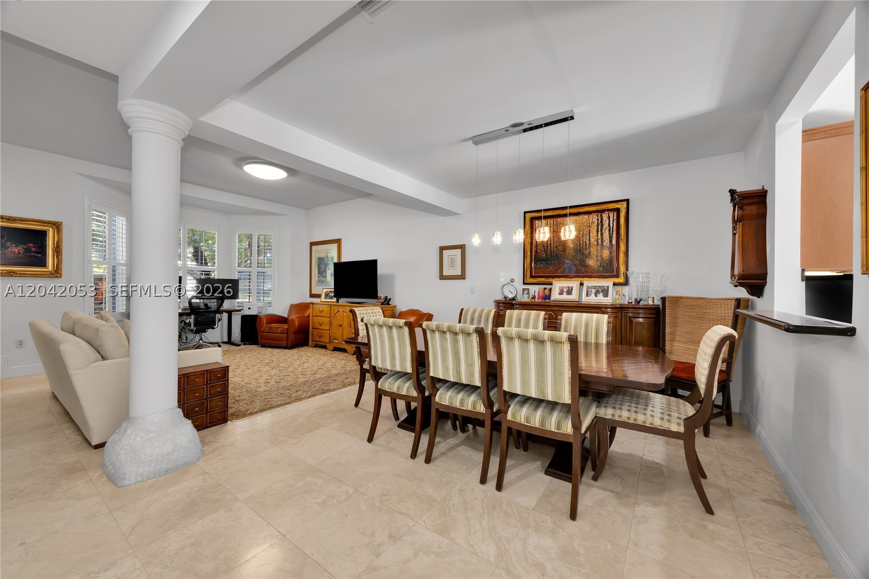 7614 SW 54th Ave Miami, FL 33143