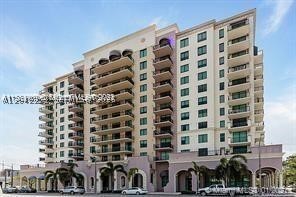 image 1300 Ponce Condos22