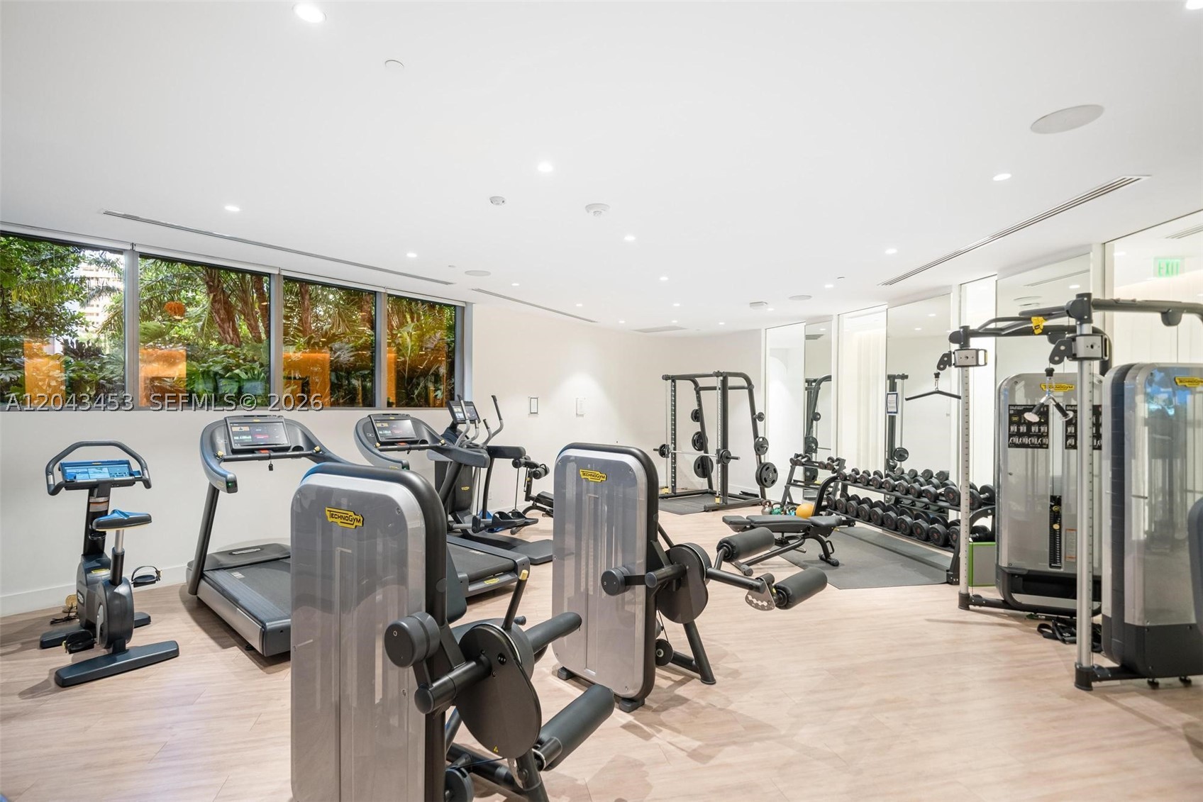 image Park Grove Club Residences12