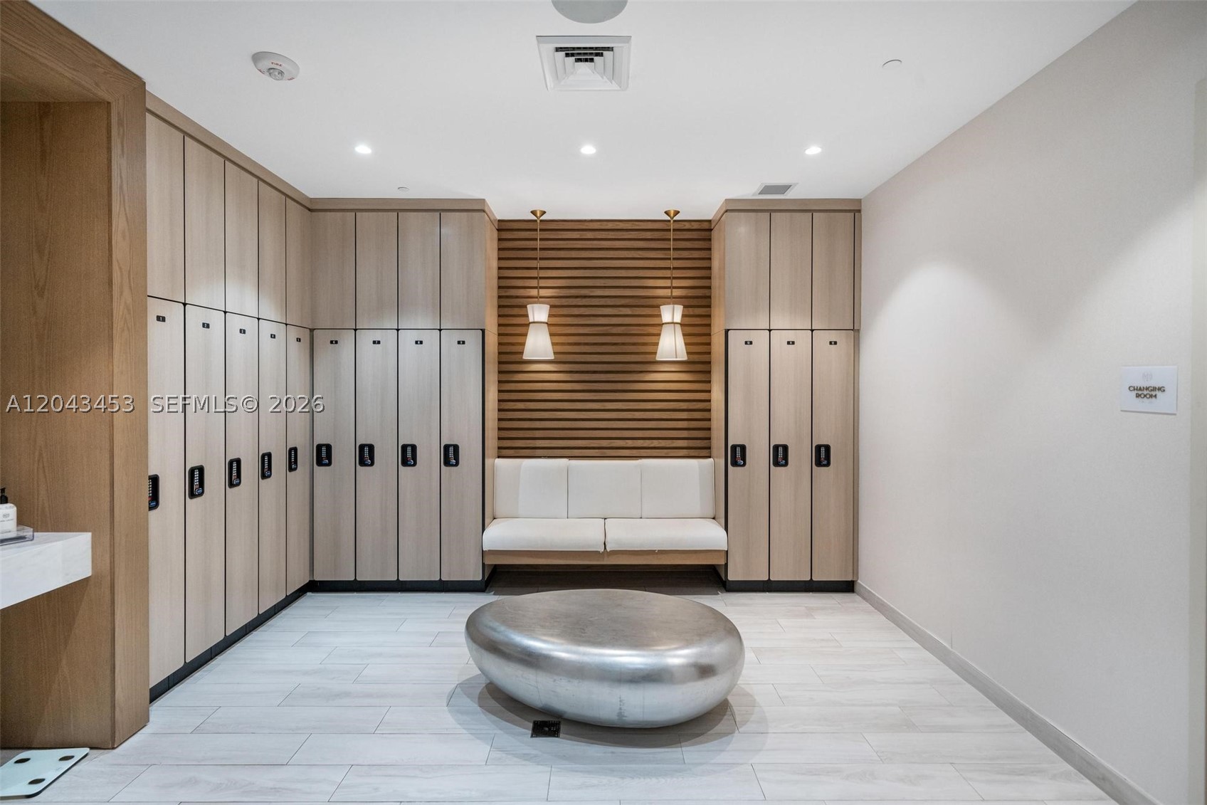 image Park Grove Club Residences14
