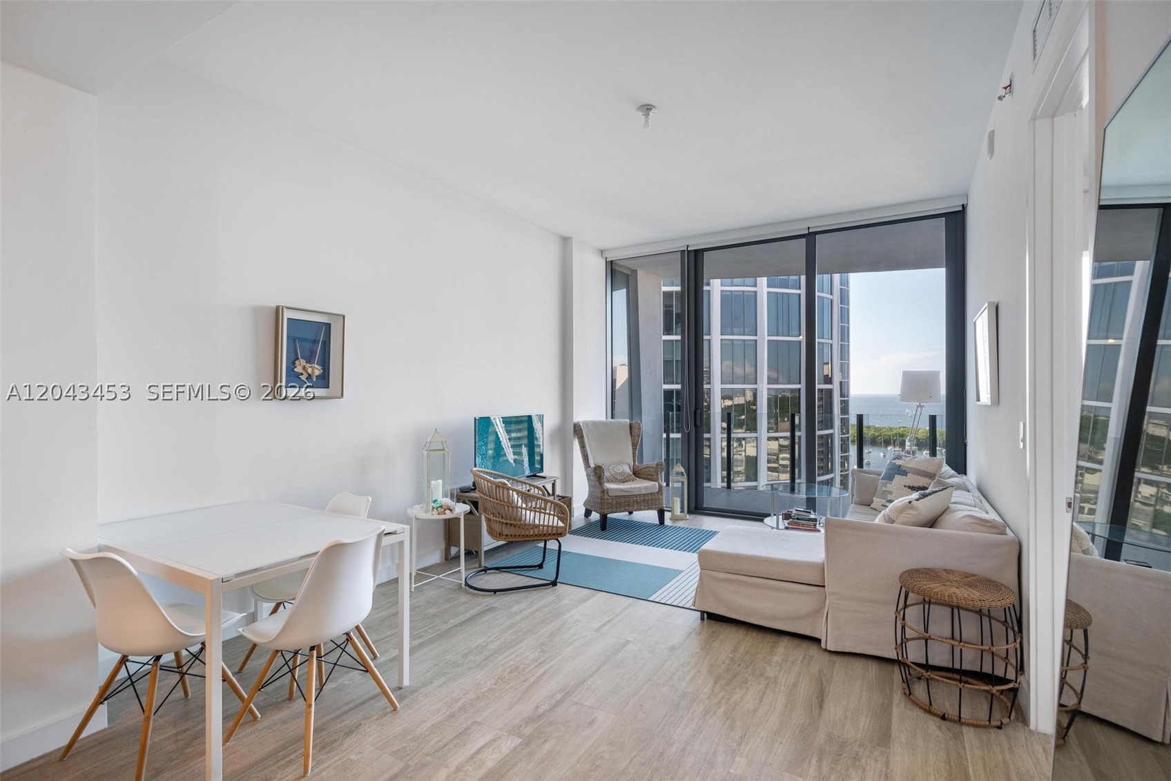 image Park Grove Club Residences1