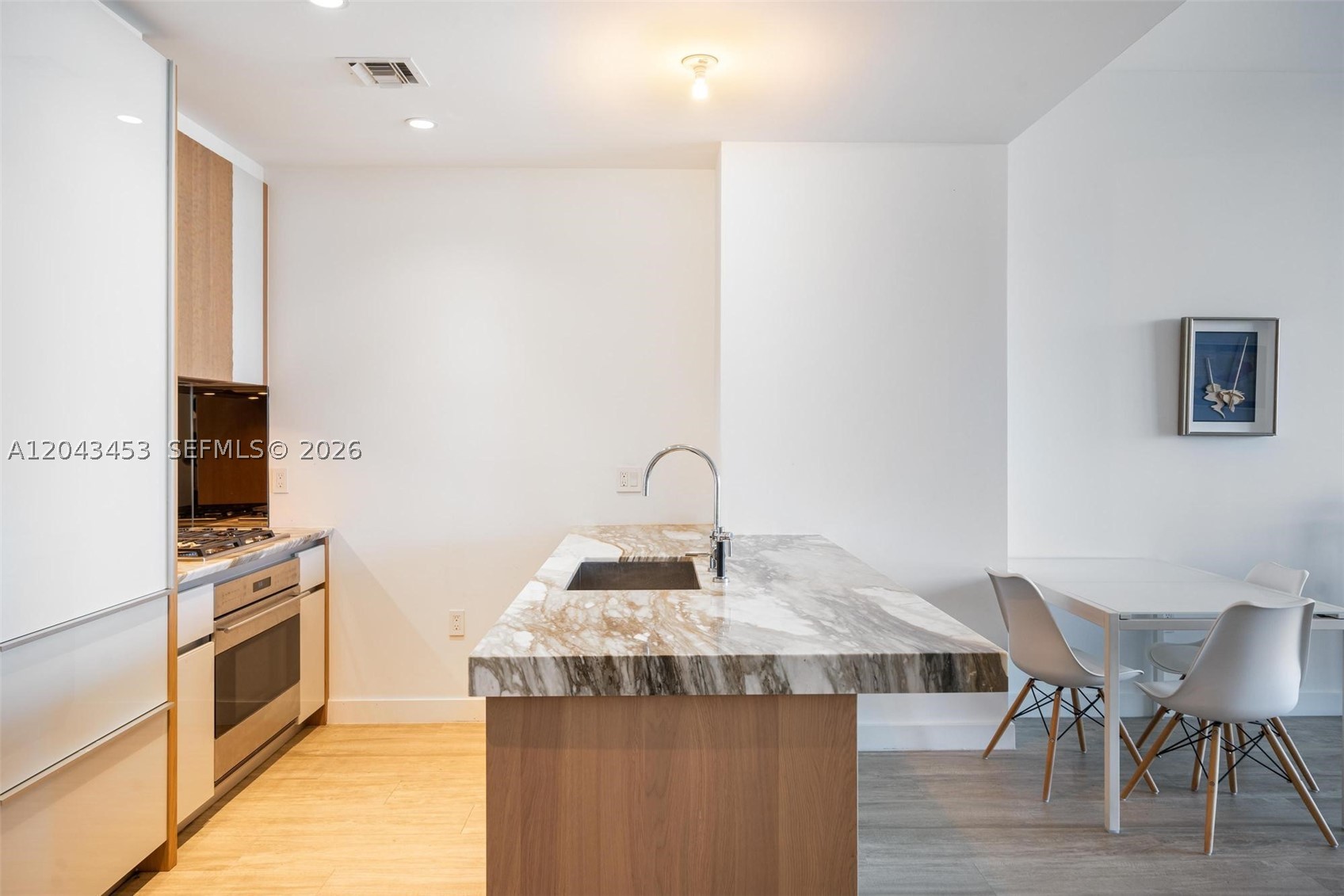 image Park Grove Club Residences4