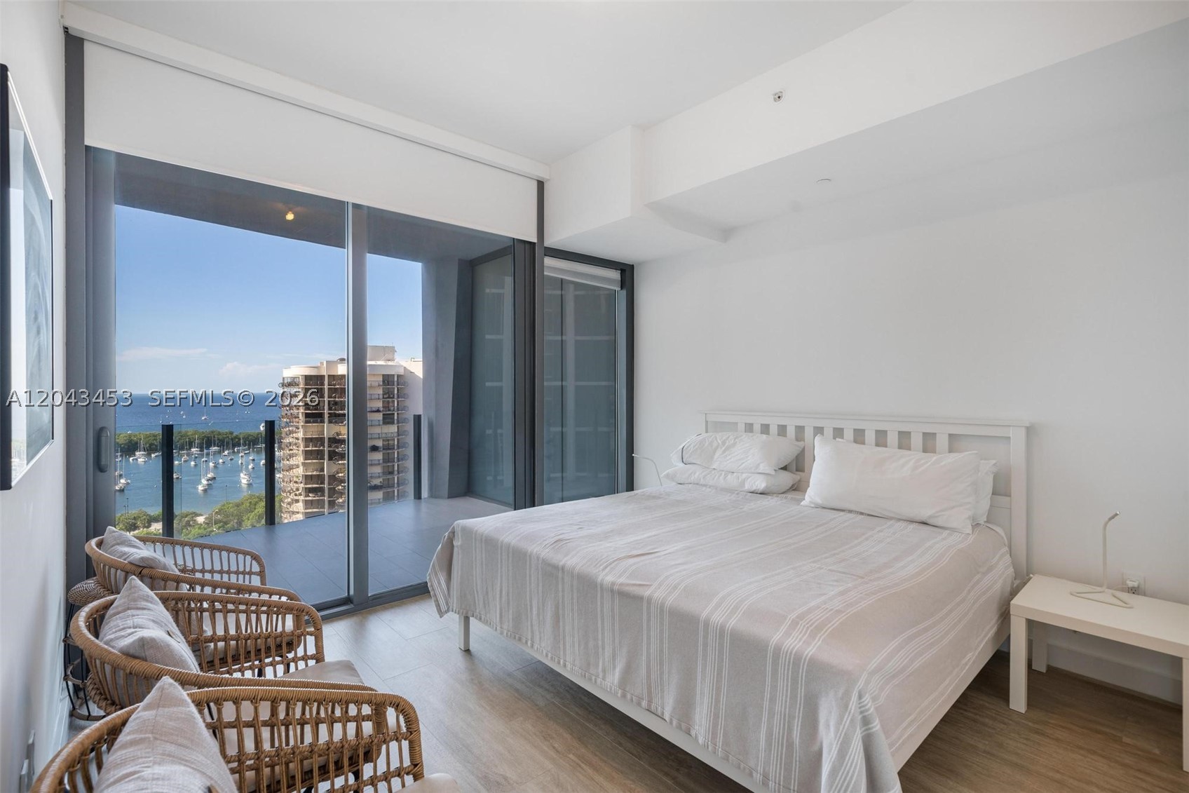 image Park Grove Club Residences6