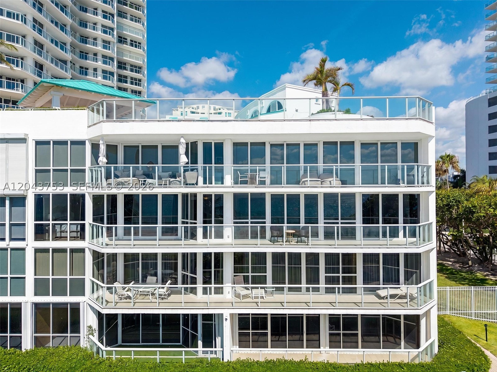 16485 Collins Ave #WS6C Sunny Isles Beach, FL 33160