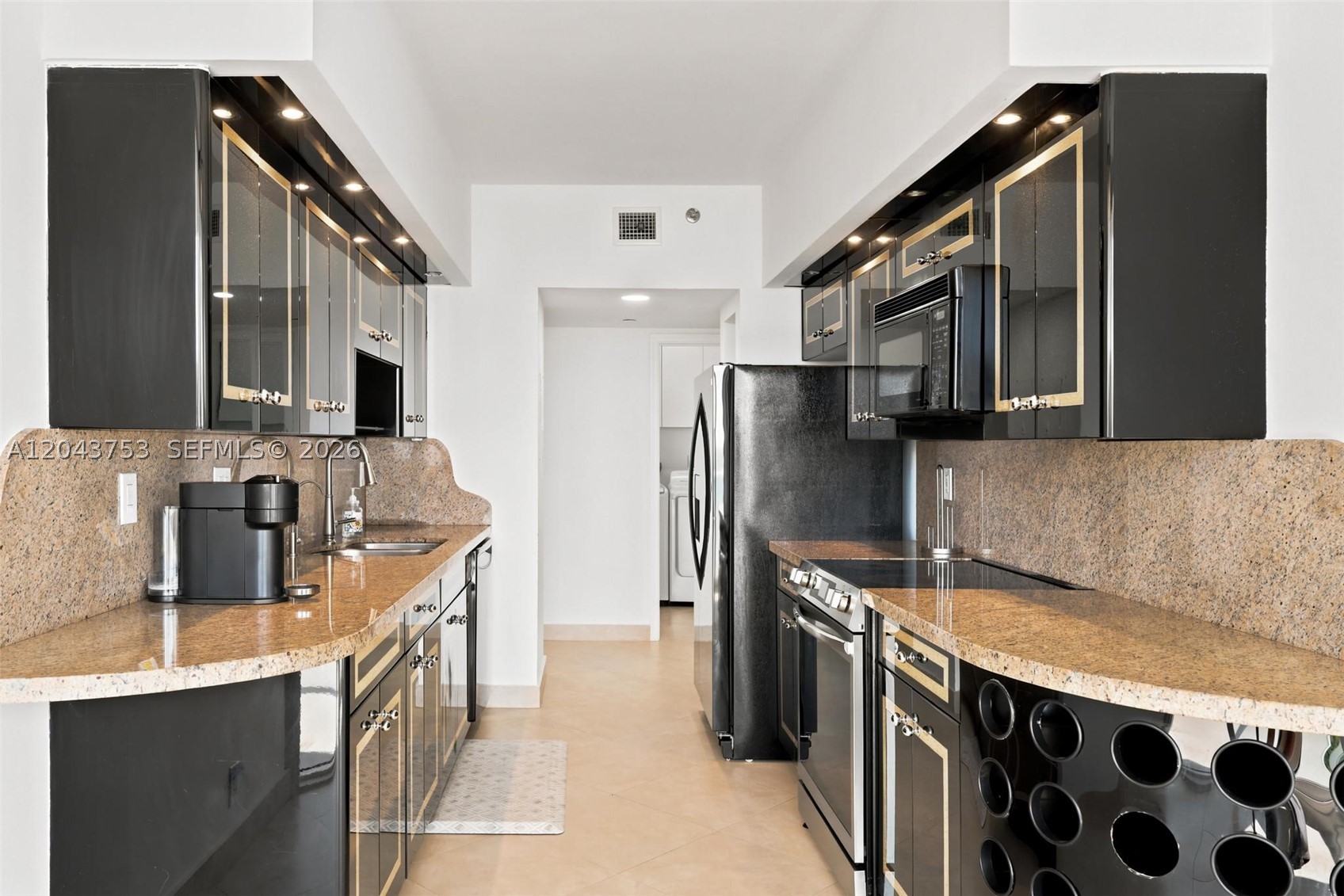 16485 Collins Ave #WS6C Sunny Isles Beach, FL 33160