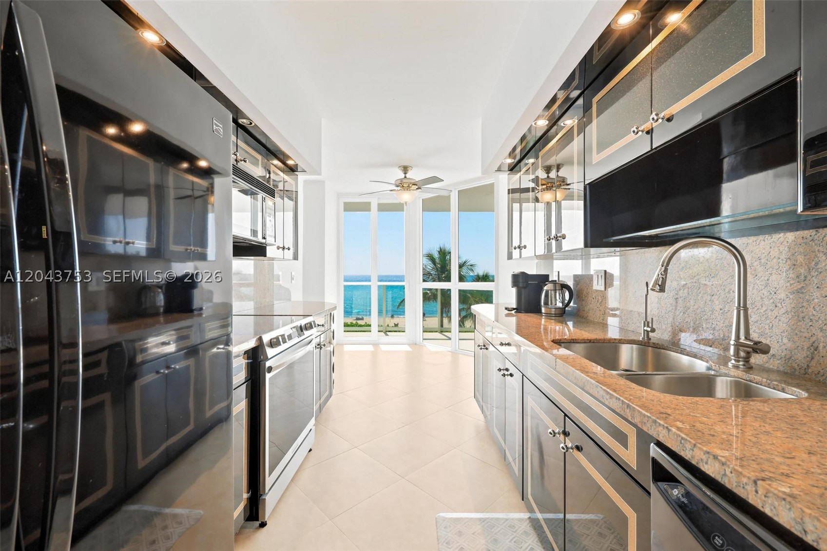 16485 Collins Ave #WS6C Sunny Isles Beach, FL 33160