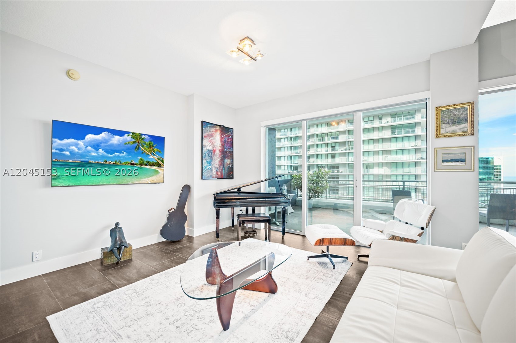 image Infinity at Brickell10