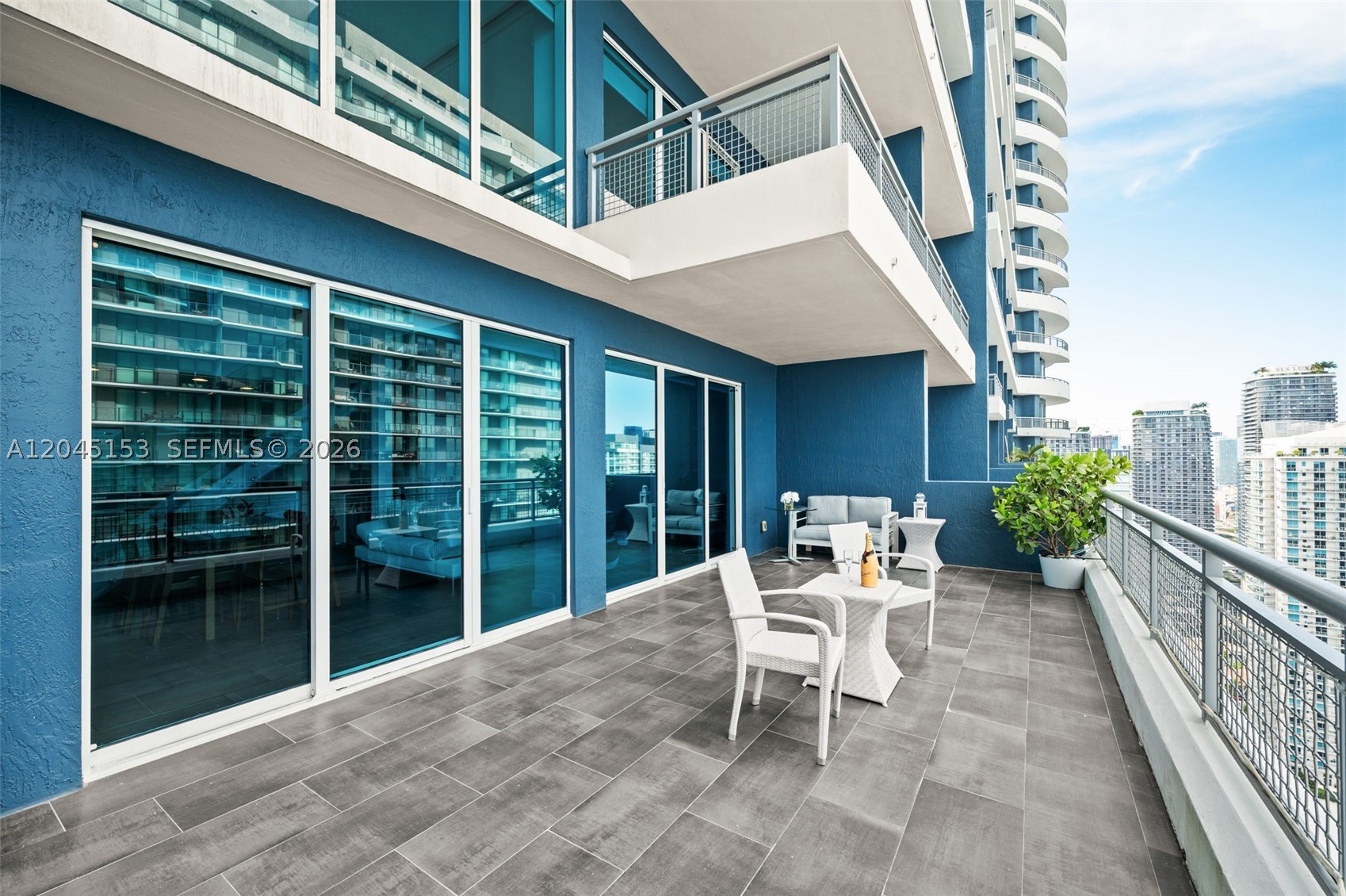 image Infinity at Brickell12