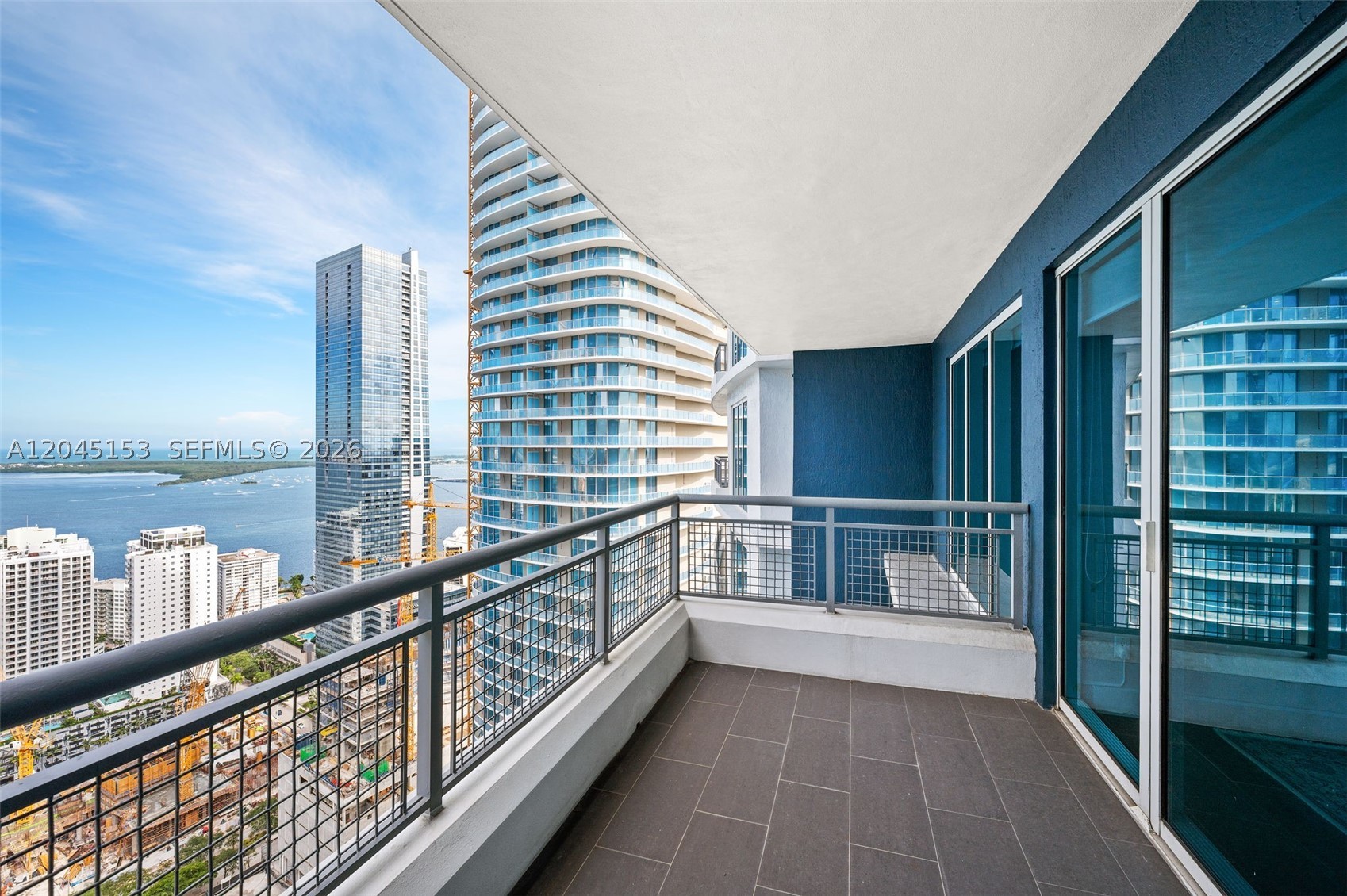 image Infinity at Brickell23