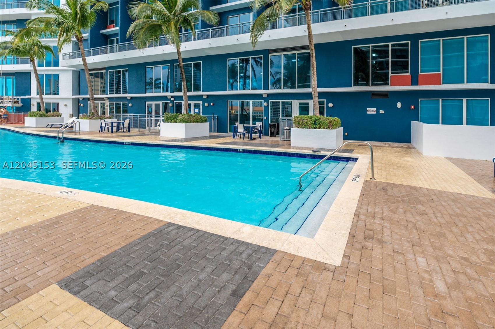 image Infinity at Brickell57