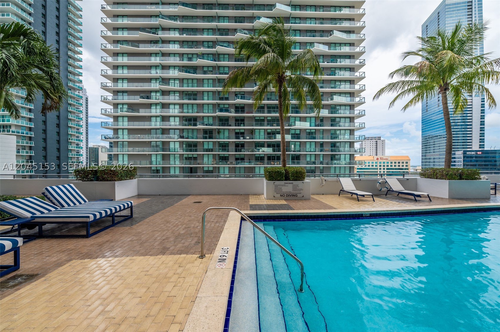 image Infinity at Brickell59