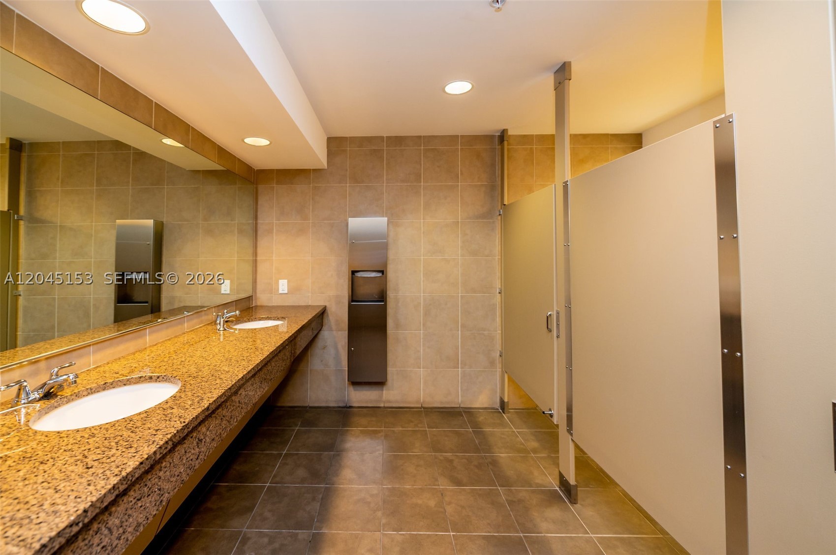 image Infinity at Brickell71
