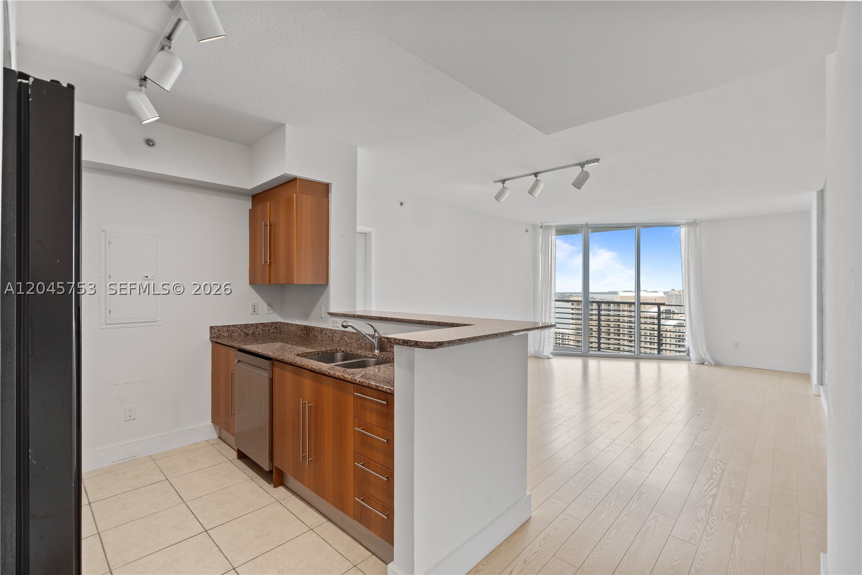 image One Miami East2