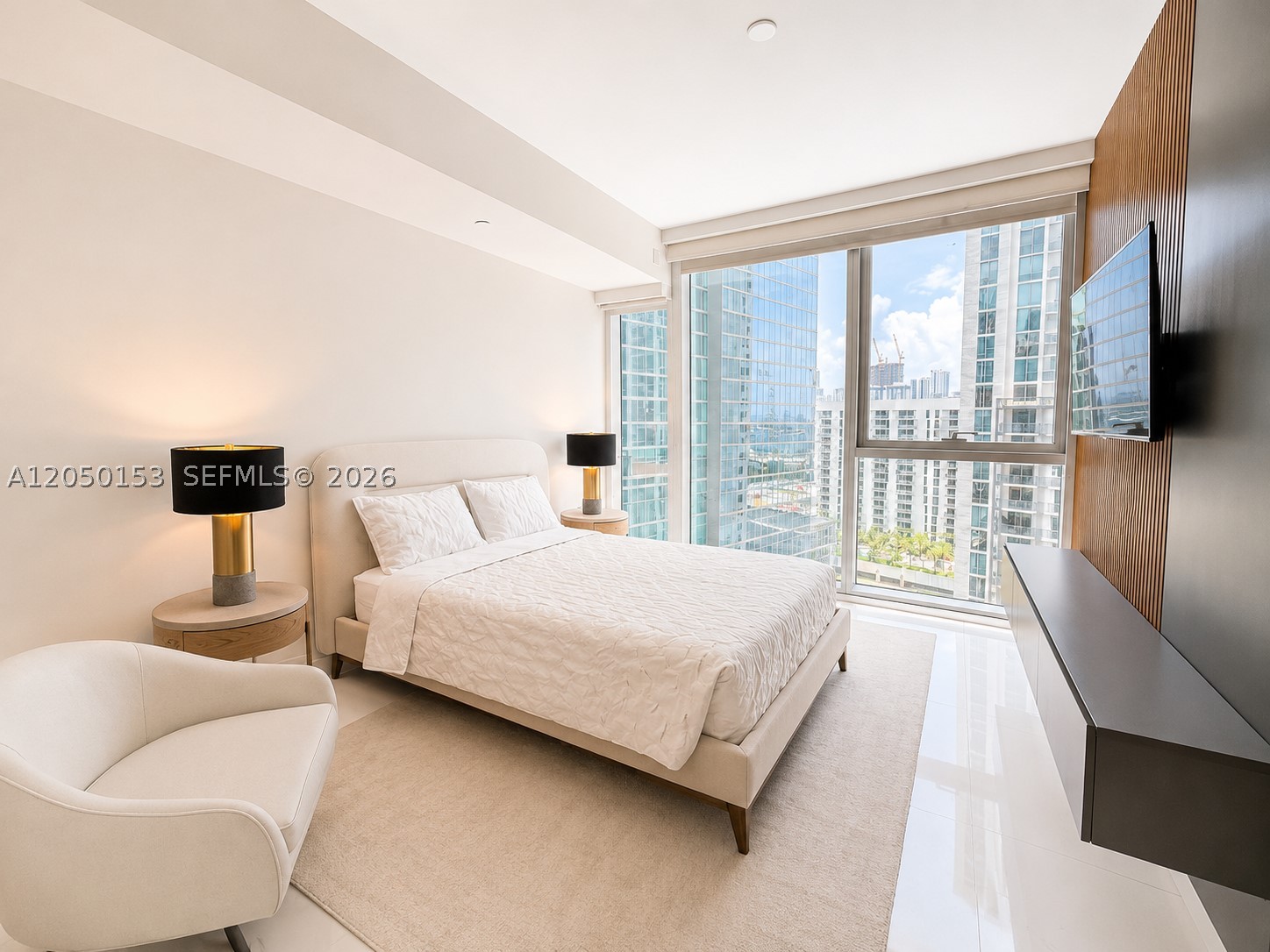 image Aston Martin Residences14