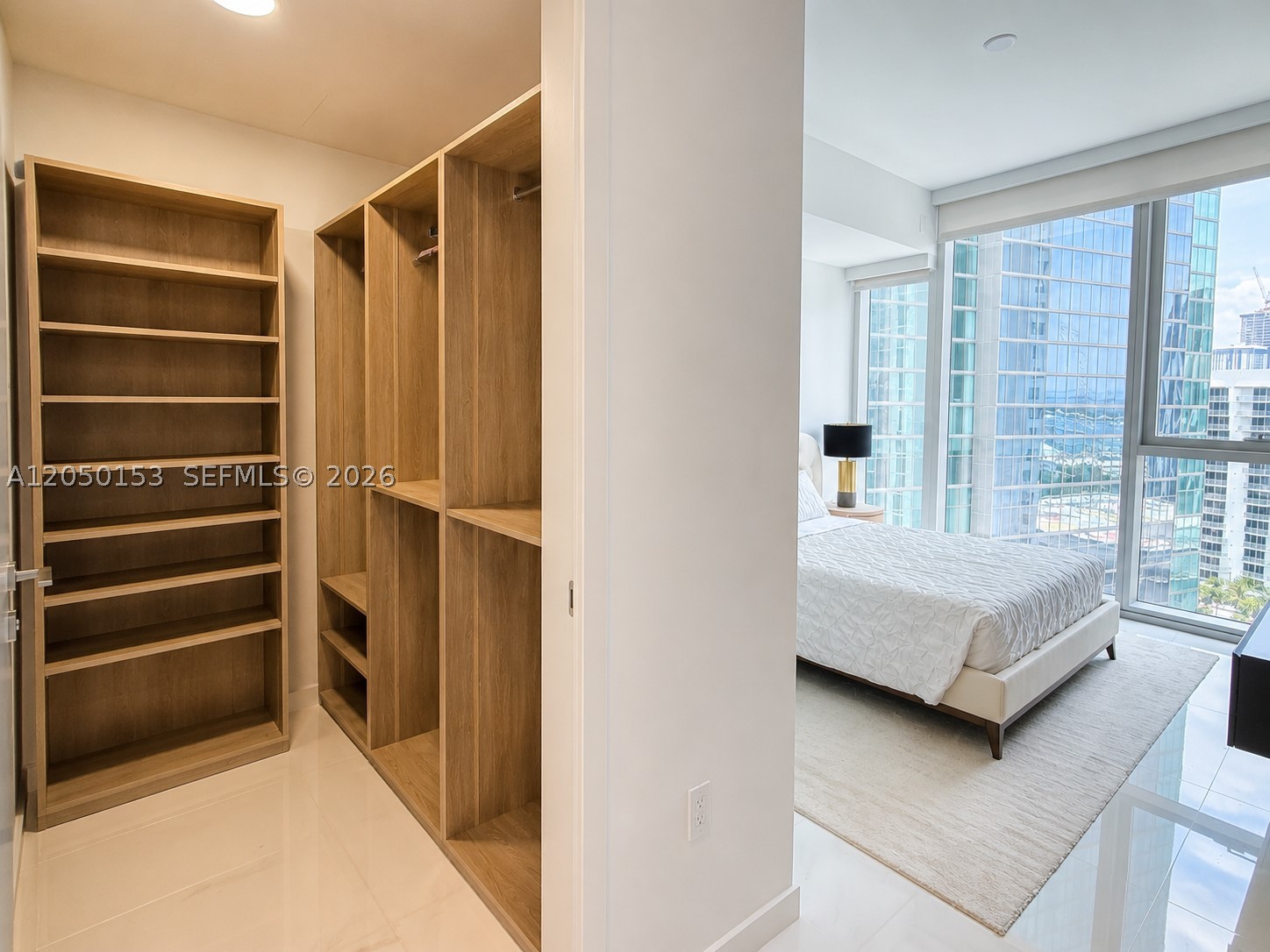 image Aston Martin Residences33