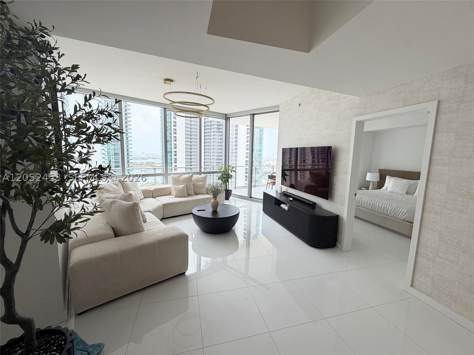 image Paramount Miami Worldcenter18