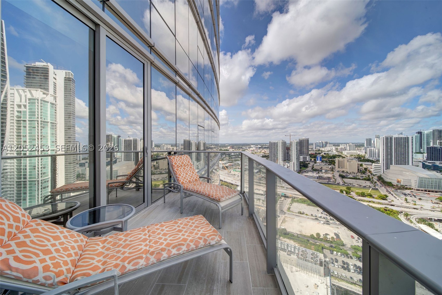 image Paramount Miami Worldcenter52