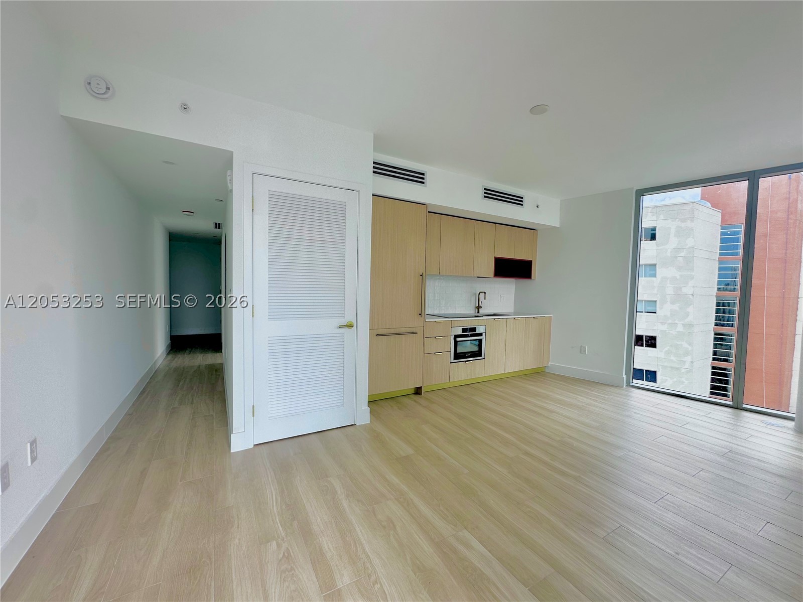 image The Standard Residences Midtown Miami6
