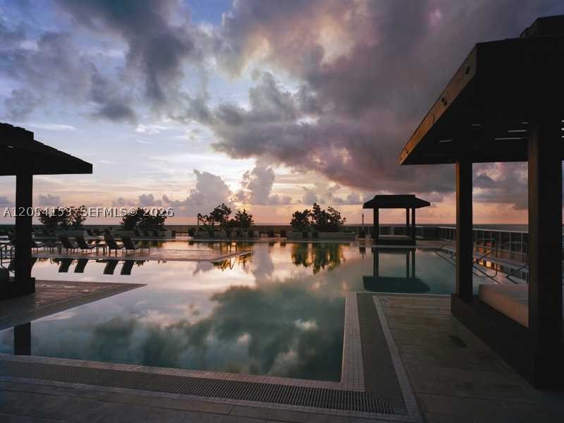image Beach Club 135