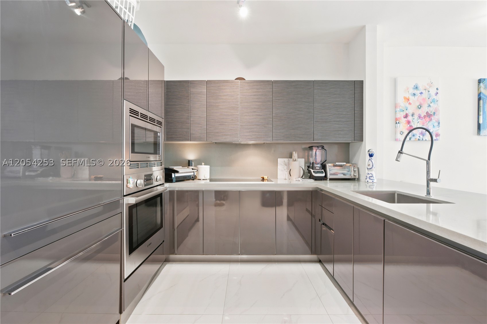 image The Bond on Brickell15
