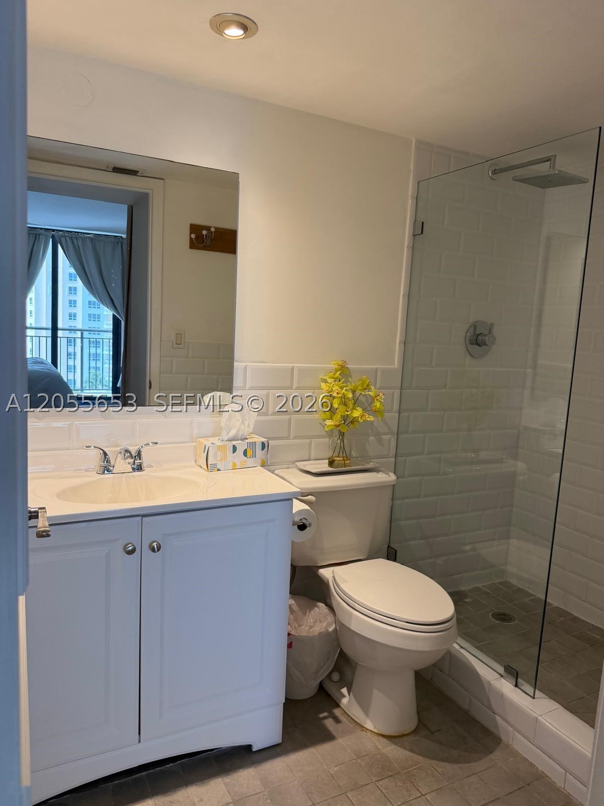 540 Brickell Key Dr #1418 Miami, FL 33131