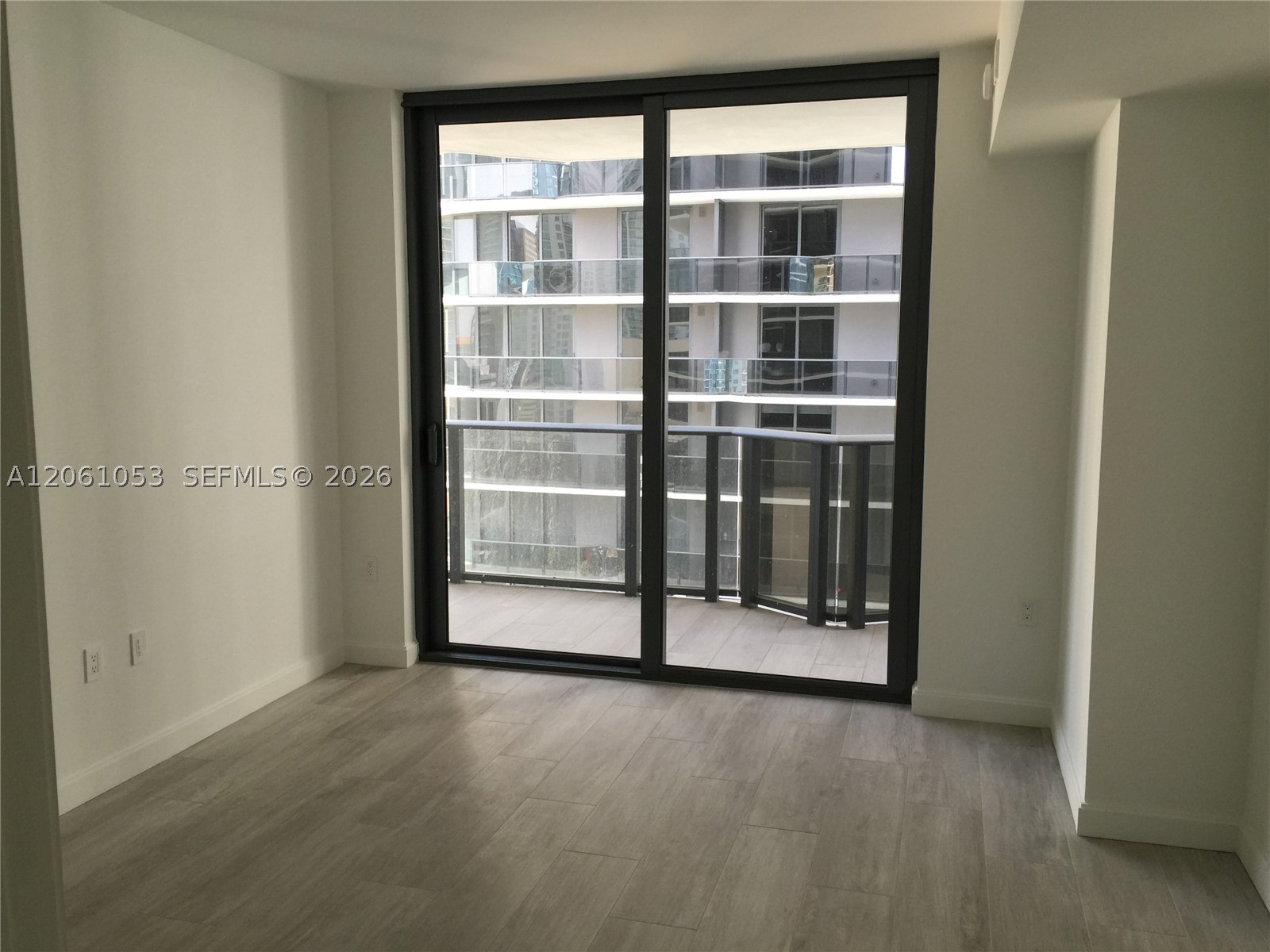 image Brickell Heights East3