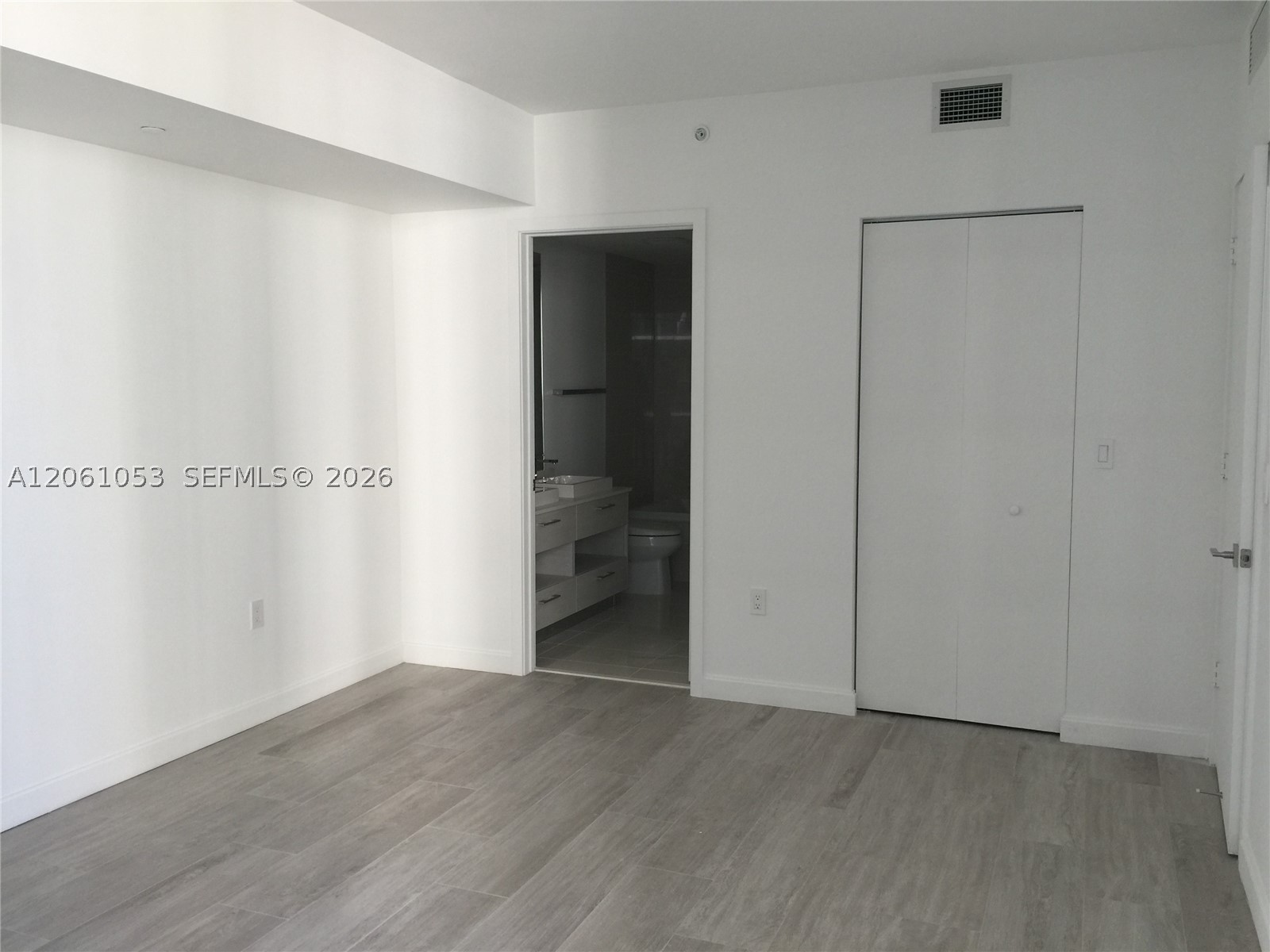 image Brickell Heights East5