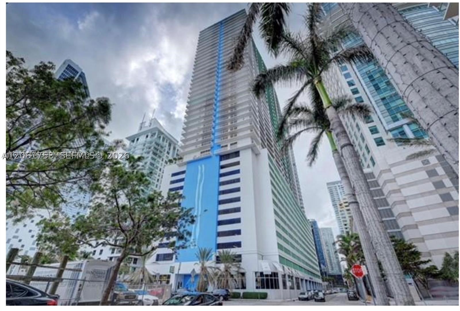 1200 Brickell Bay Dr #1822