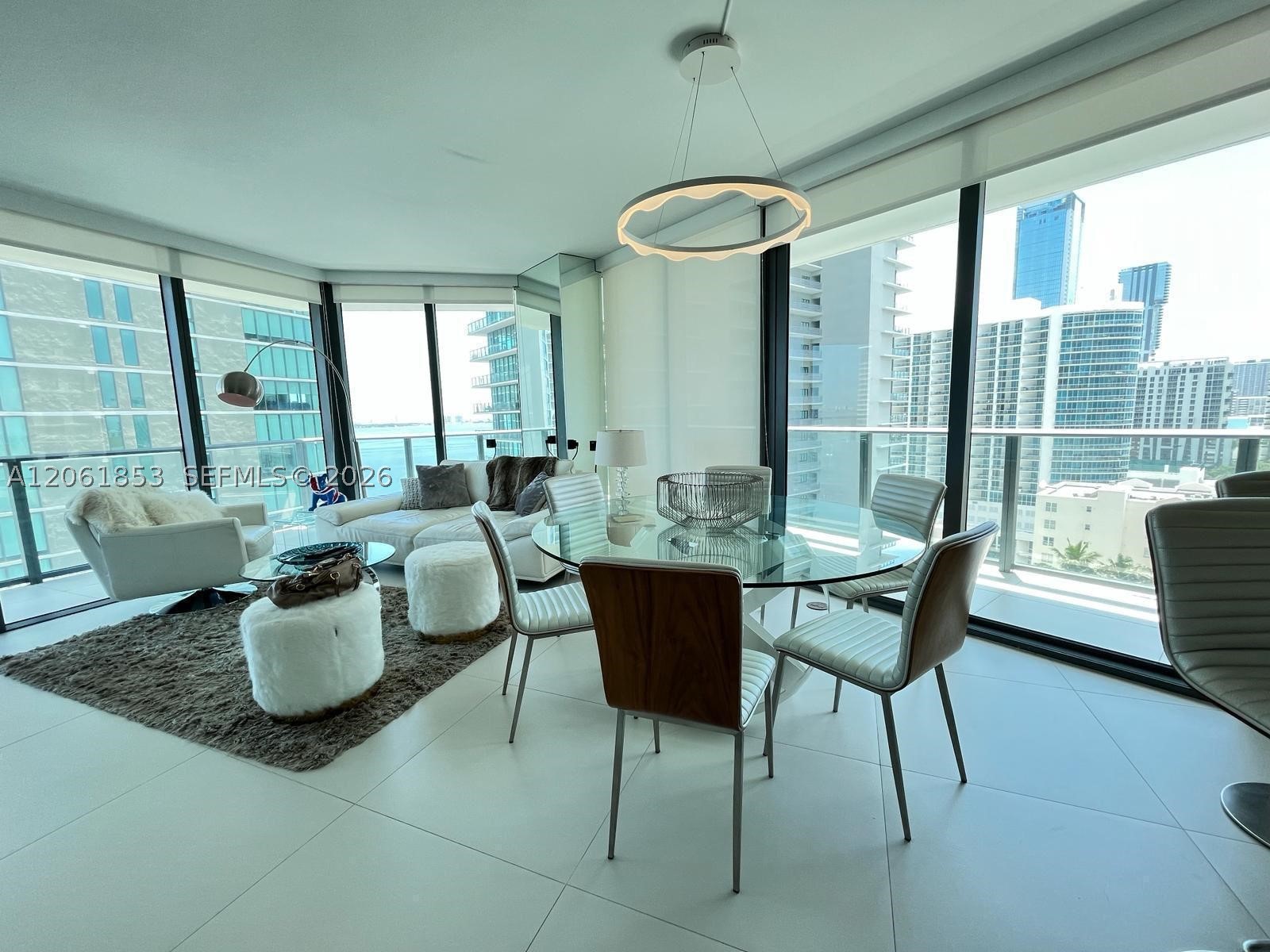 image Paraiso Bayviews2