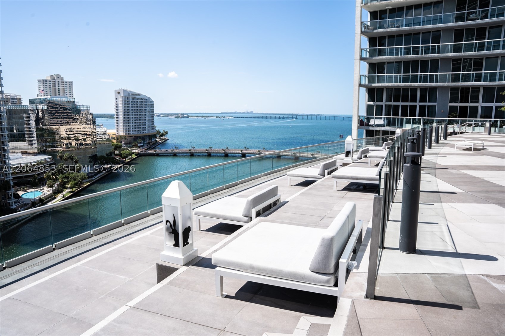 image Icon Brickell II8