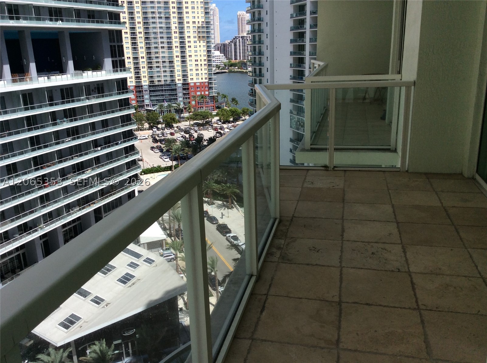 image Emerald at Brickell9