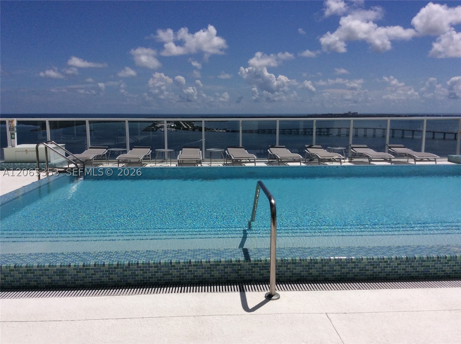 image Emerald at Brickell11