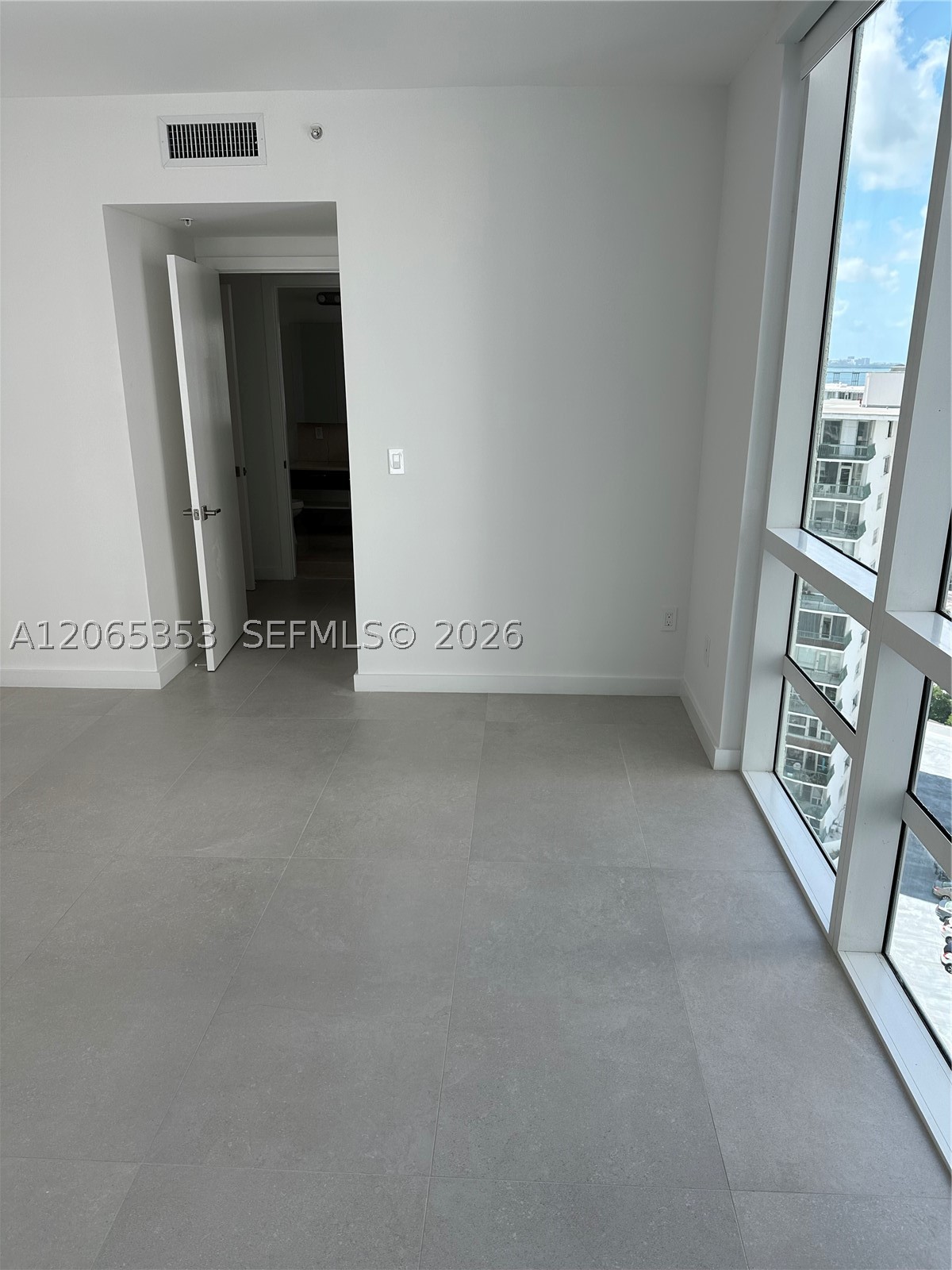 image Emerald at Brickell4