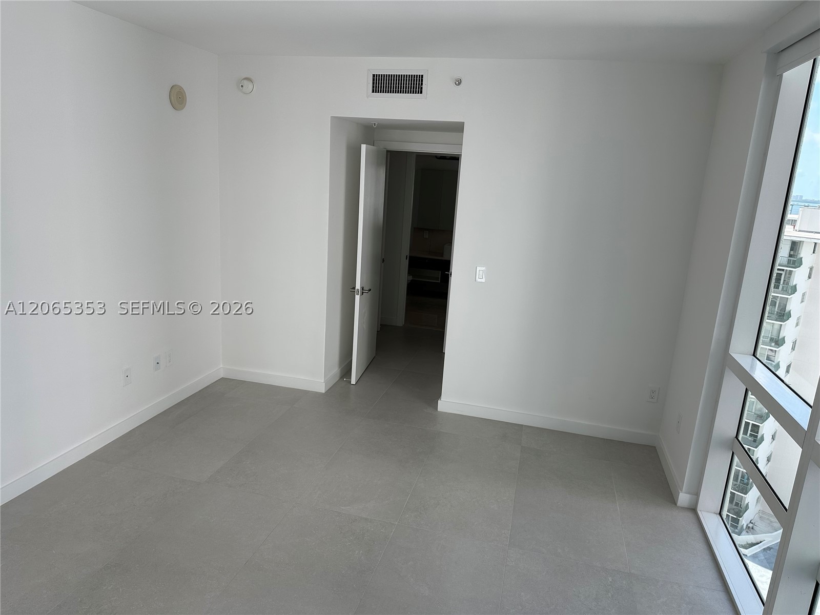 image Emerald at Brickell5