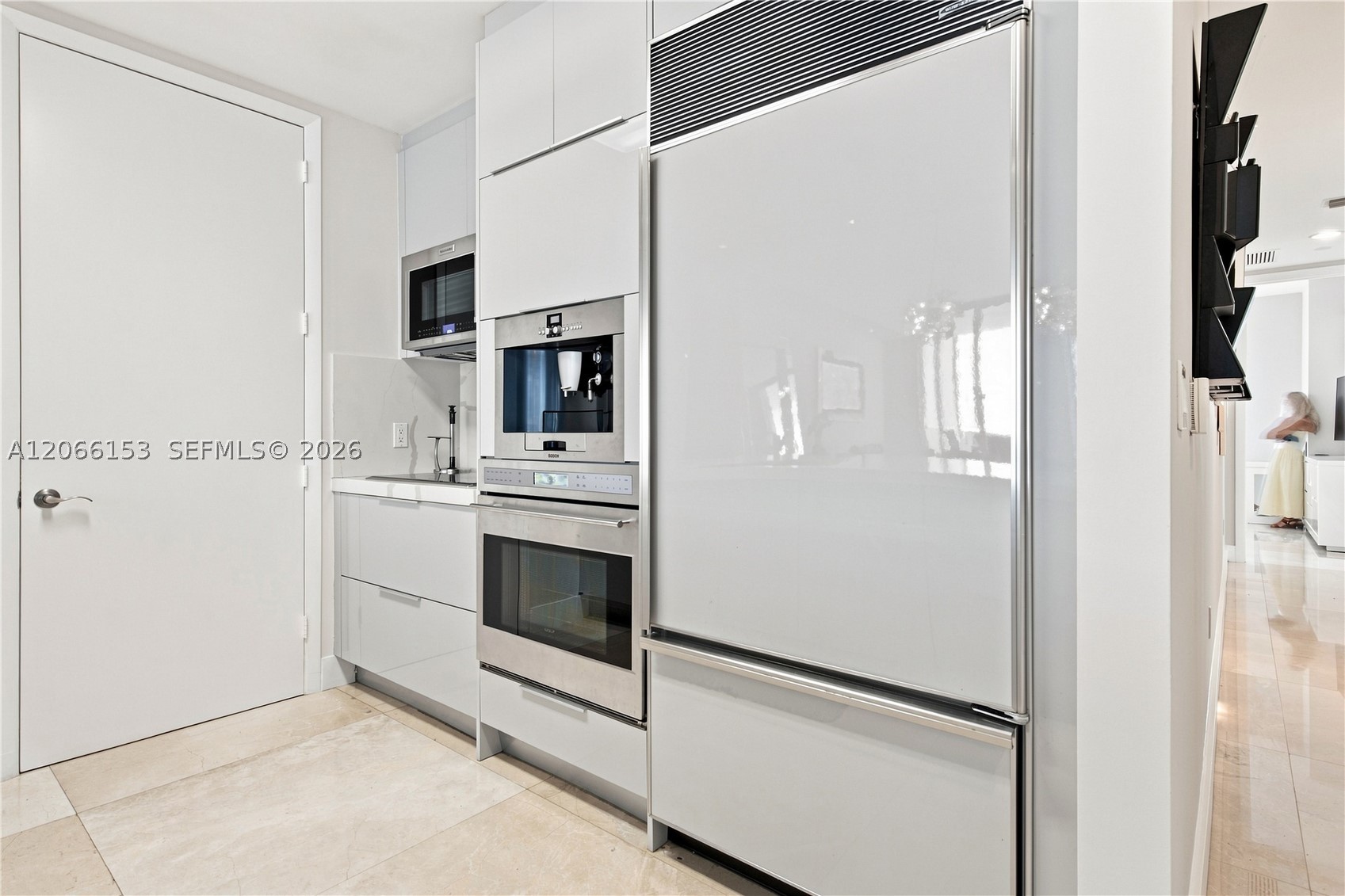 15811 Collins Ave #2802 Sunny Isles Beach, FL 33160