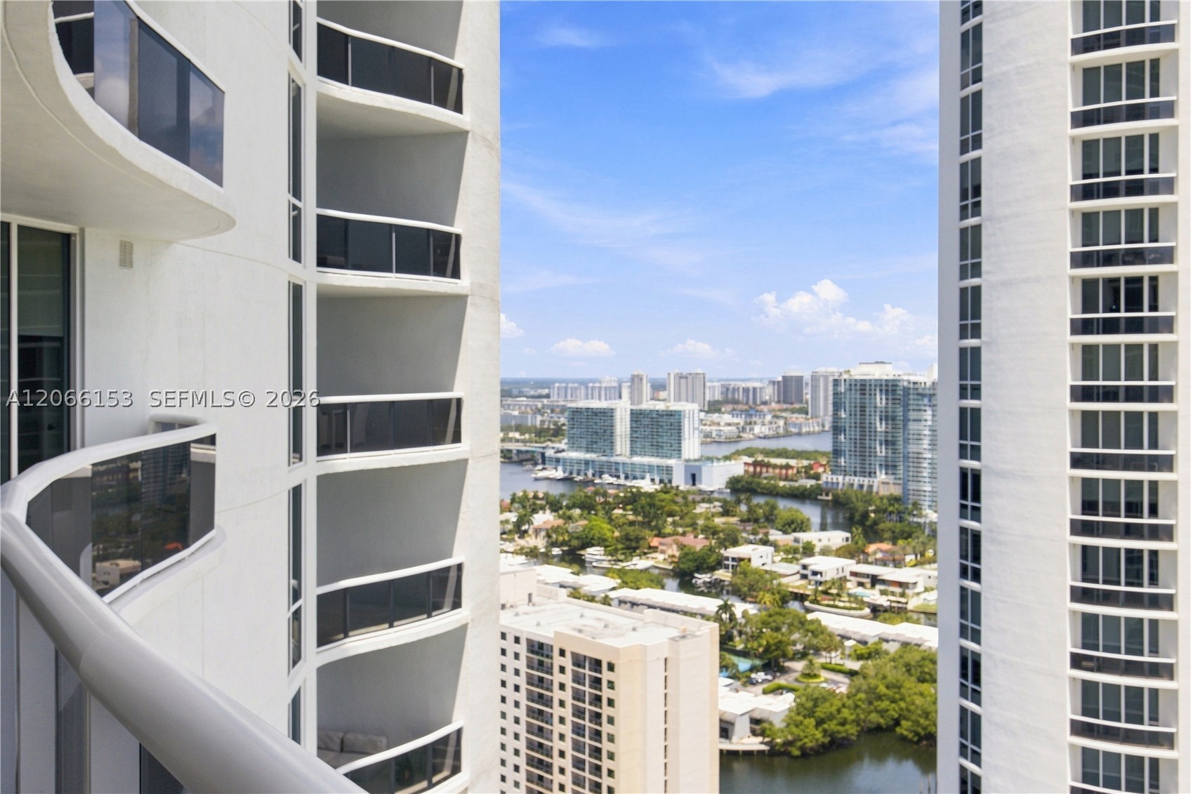15811 Collins Ave #2802 Sunny Isles Beach, FL 33160