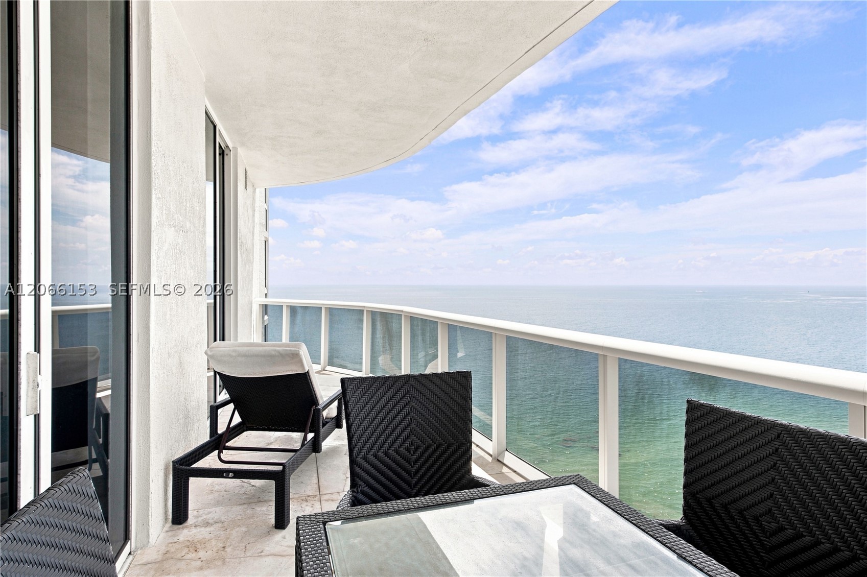 15811 Collins Ave #2802 Sunny Isles Beach, FL 33160