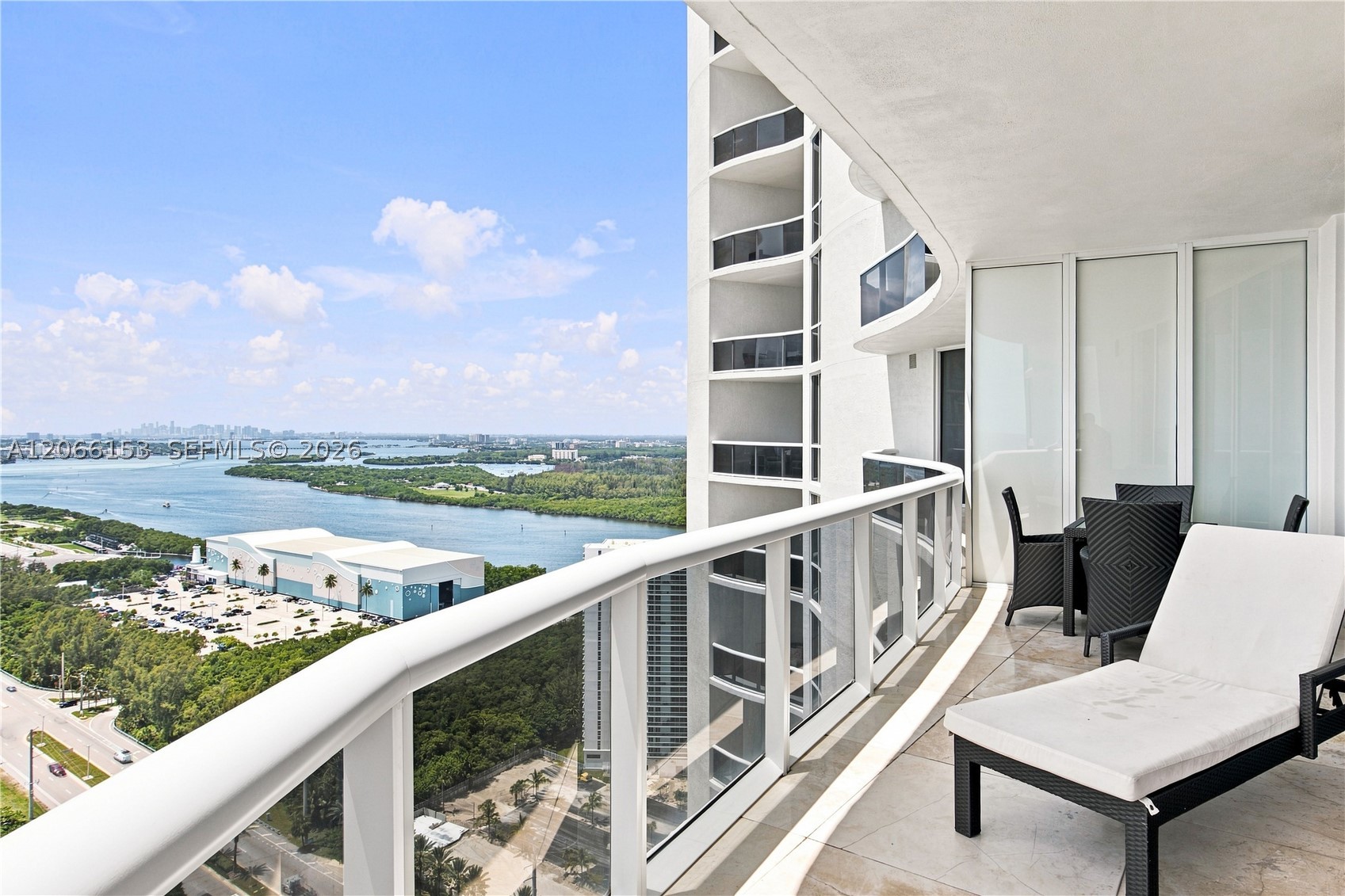 15811 Collins Ave #2802 Sunny Isles Beach, FL 33160