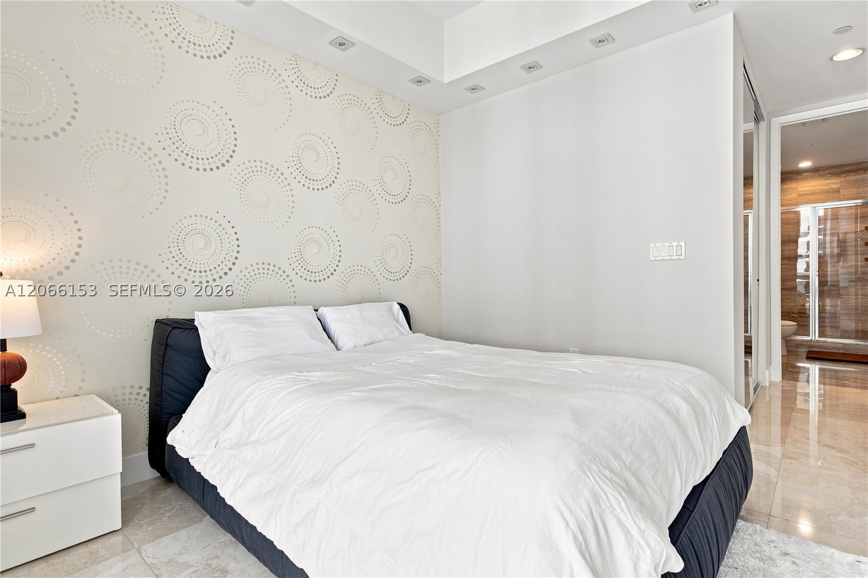 15811 Collins Ave #2802 Sunny Isles Beach, FL 33160
