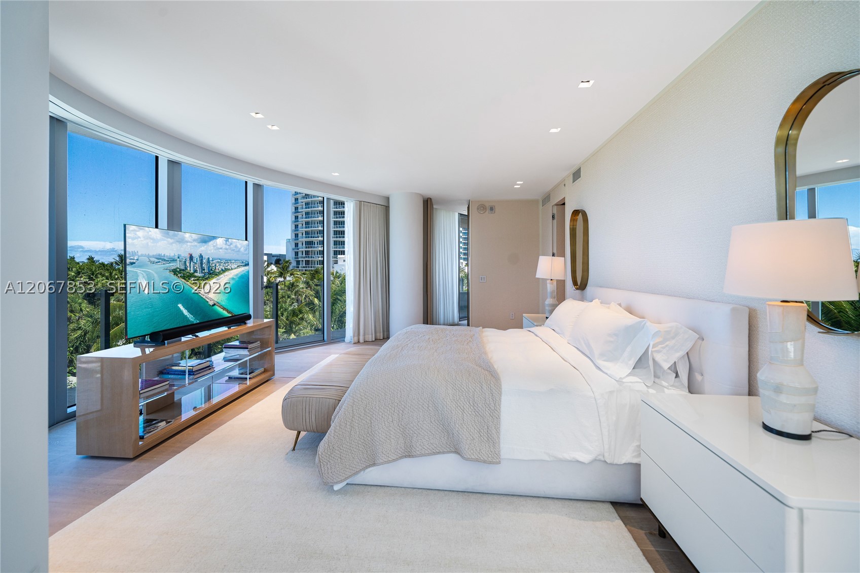 1 Collins Ave #406 Miami Beach, FL 33139