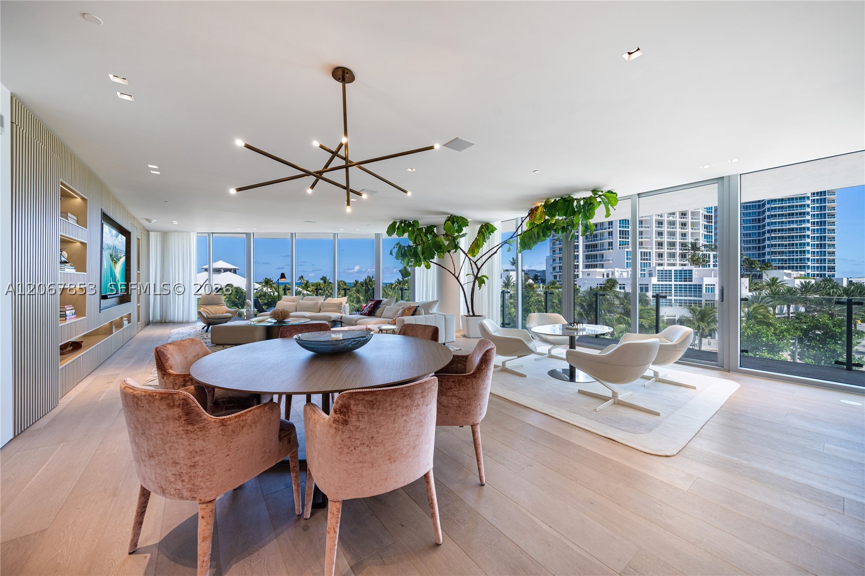 1 Collins Ave #406 Miami Beach, FL 33139