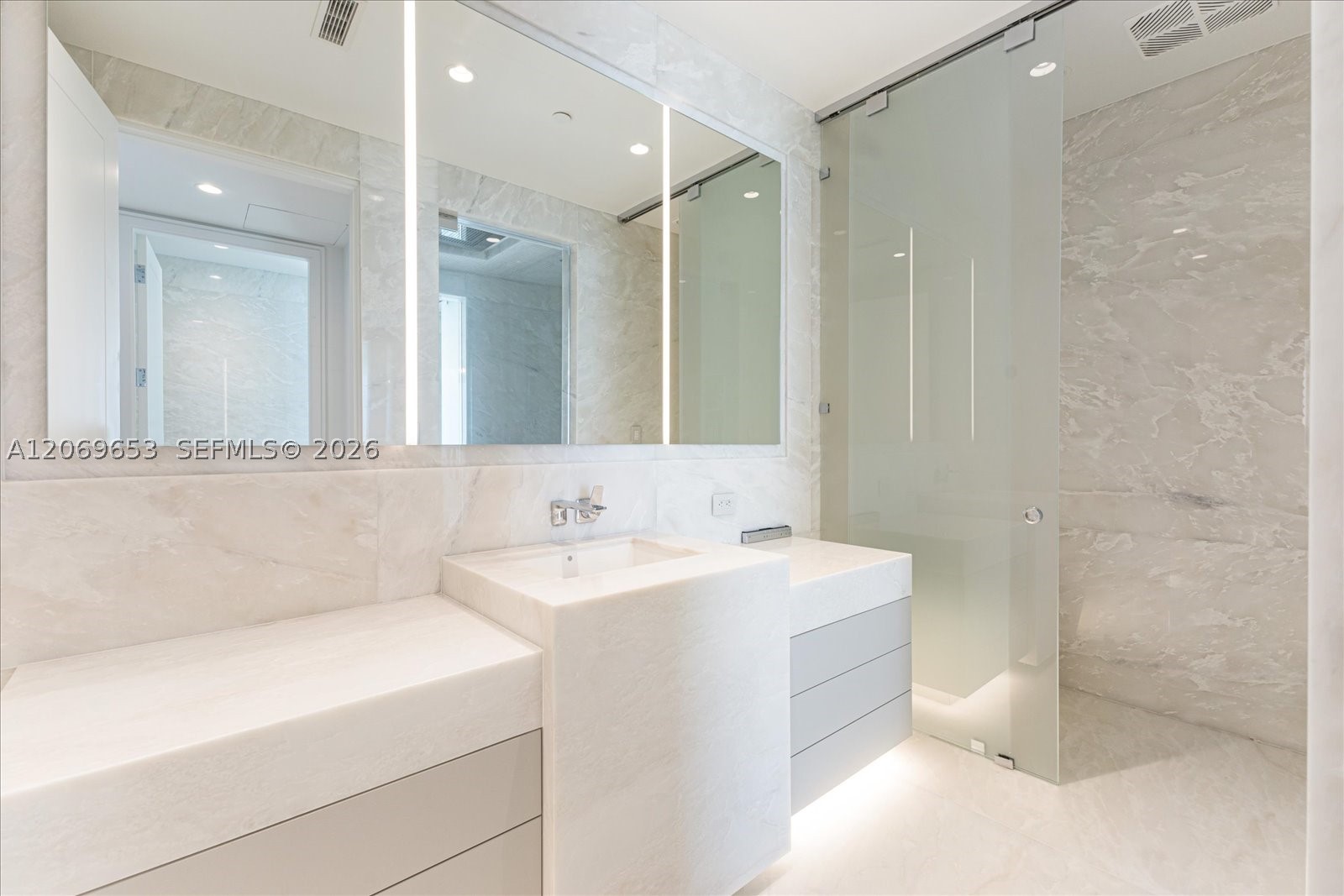 17975 Collins Ave #N2001 Sunny Isles Beach, FL 33160