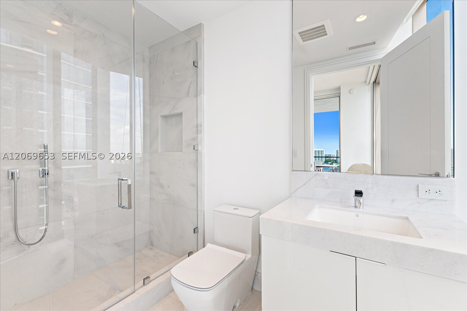 17975 Collins Ave #N2001 Sunny Isles Beach, FL 33160