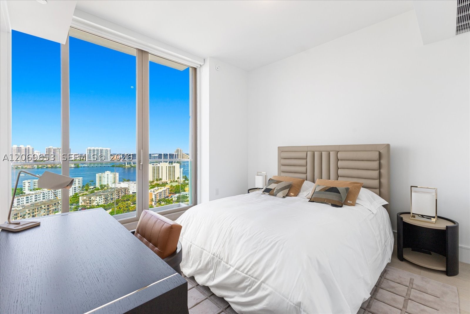 17975 Collins Ave #N2001 Sunny Isles Beach, FL 33160