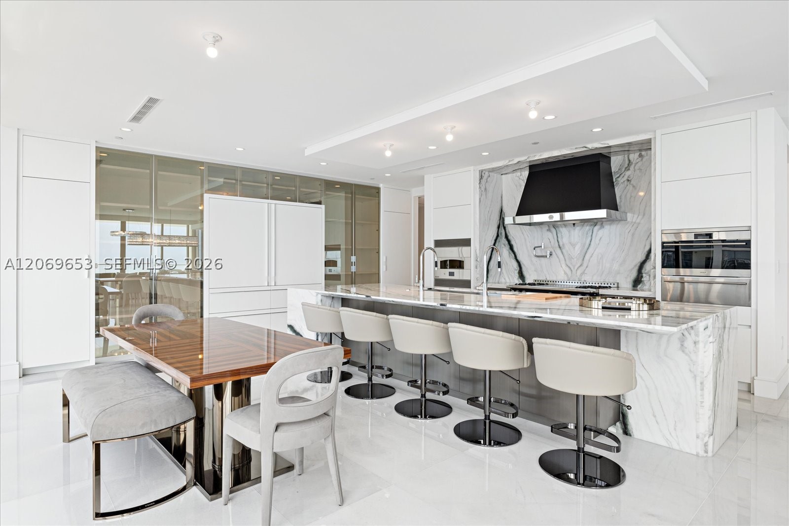 17975 Collins Ave #N2001 Sunny Isles Beach, FL 33160