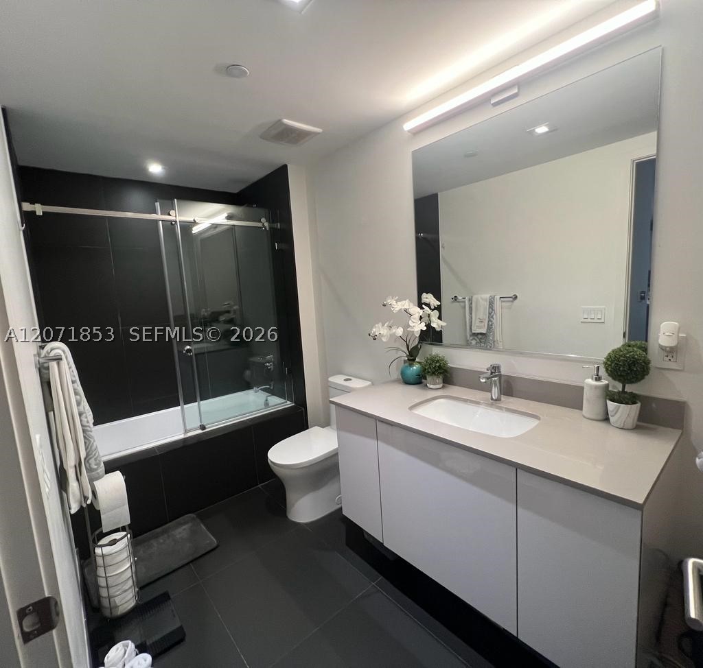 image Canvas11