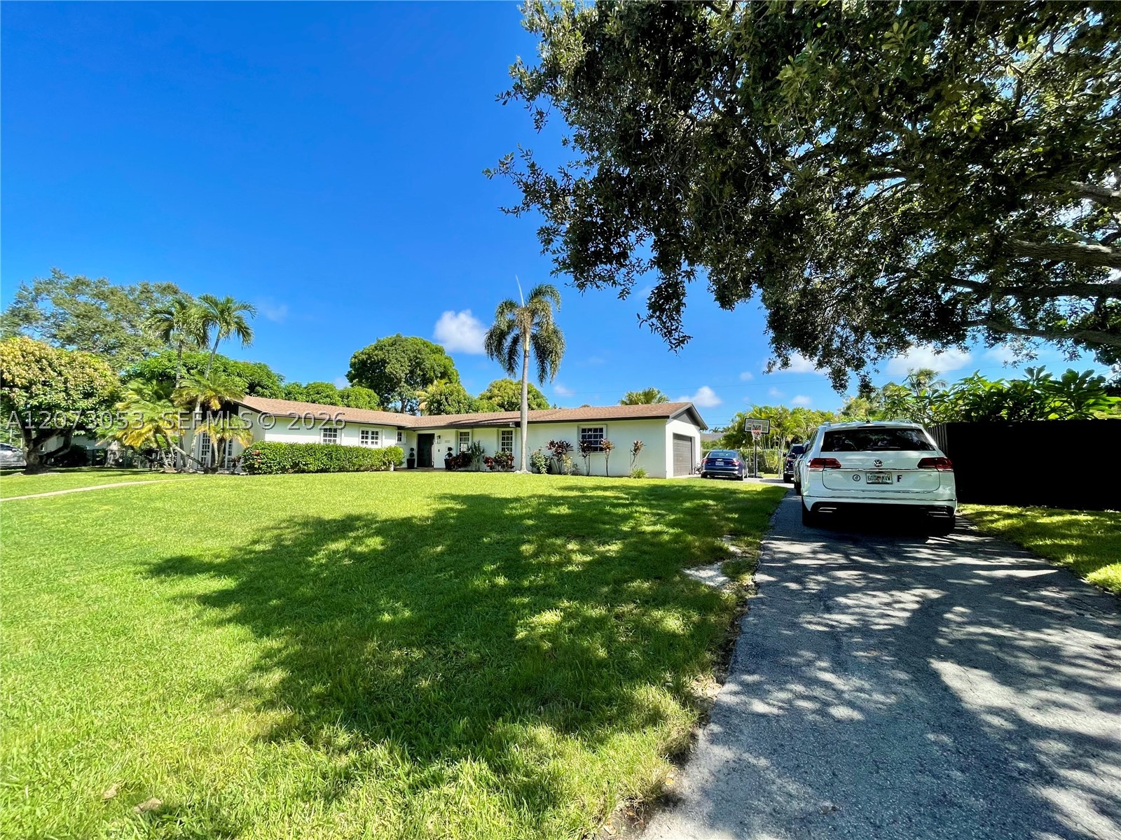 8522 SW 148th Ter Palmetto Bay, FL 33158